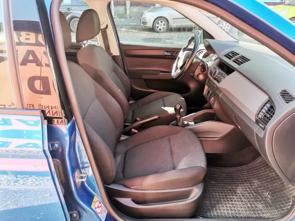 Škoda Fabia 1.0TSi 70kw Klima ČR - foto 14
