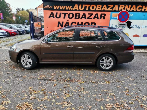 Volkswagen Golf 1.4TSi 90kw Temp AC PDC Tažné - foto 26
