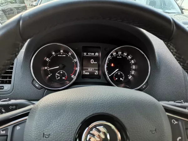 Škoda Yeti 1.4TSi 92kw XEN PDC NAVI - foto 11