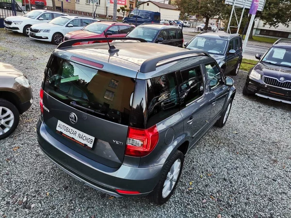 Škoda Yeti 1.4TSi 92kw XEN PDC NAVI - foto 25