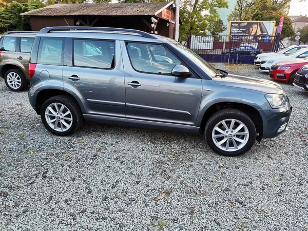 Škoda Yeti 1.4TSi 92kw XEN PDC NAVI - foto 26
