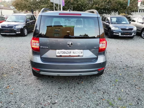 Škoda Yeti 1.4TSi 92kw XEN PDC NAVI - foto 4