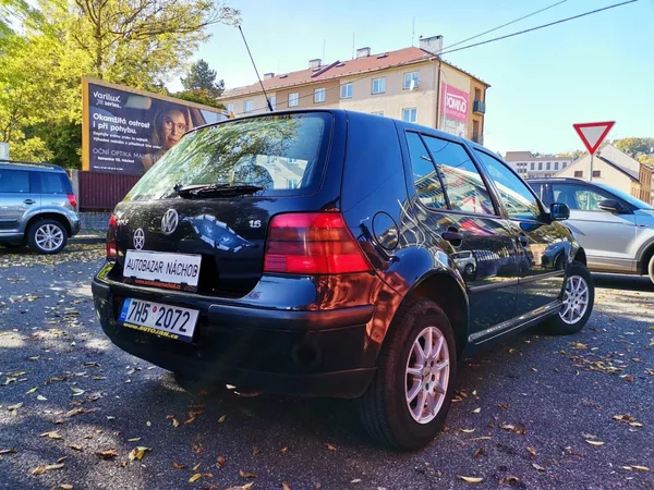 Volkswagen Golf 1.6i 77kw Klima ESP 5dv. - foto 5