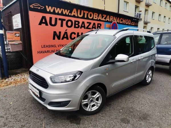 Ford Tourneo Courier 1.0i EB 74kw Winter Paket - foto 7