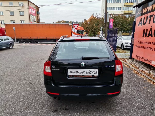 Škoda Octavia 1.4TSi 90kw Elegance PDC - foto 4