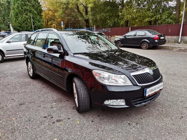 Škoda Octavia 1.4TSi 90kw Elegance PDC - foto 6