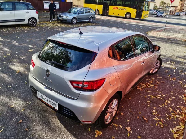 Renault Clio 1.2TCe 87kw AUT Limited PDC - foto 26