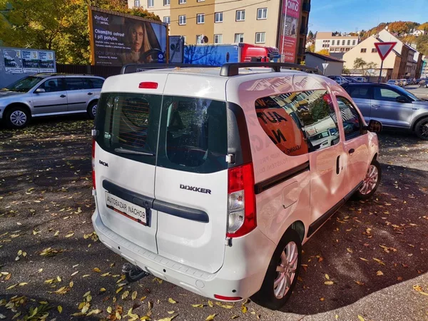 Dacia Dokker 1.6i 75kw Klima NAVI Tažné - foto 22