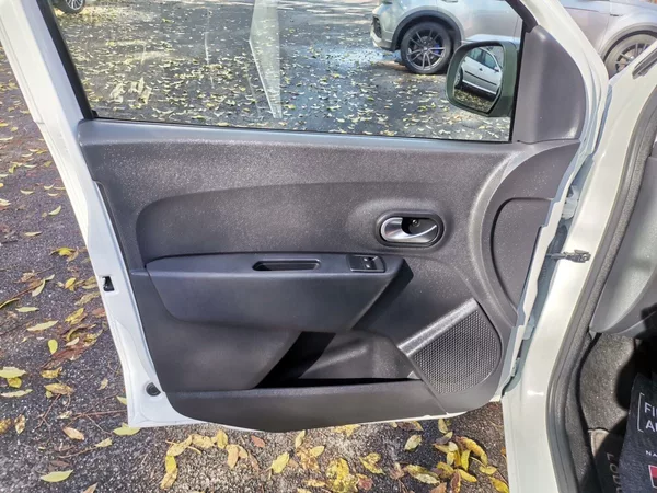Dacia Dokker 1.6i 75kw Klima NAVI Tažné - foto 8
