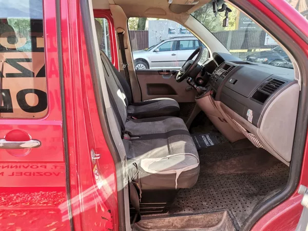 Volkswagen Transporter Tdi 96kw 5 míst Long Tažné ČR - foto 12