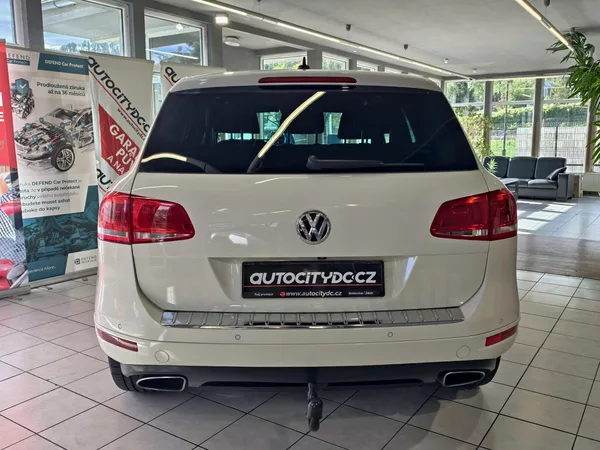 Volkswagen Touareg 3.0 TDi 176kW 4x4, 360° KAMERA - foto 6