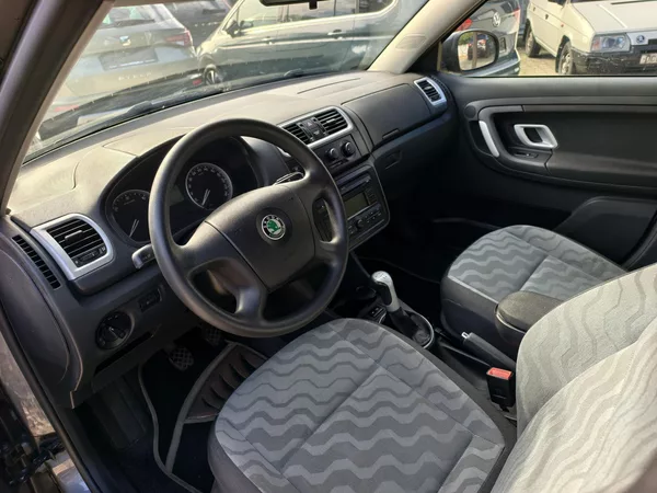Škoda Fabia KOMBI 1.9 TDi 77kW - foto 7