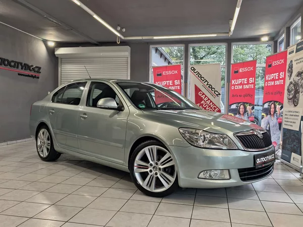 Škoda Octavia 1.4 TSi 90kW DSG PDC, TEMPOMAT