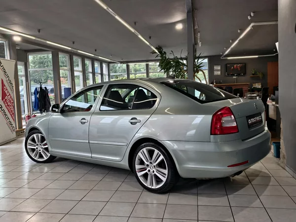 Škoda Octavia 1.4 TSi 90kW DSG PDC, TEMPOMAT - foto 22