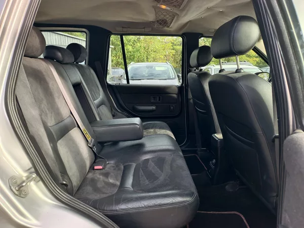 Land Rover Freelander 2.0 TD4 82 kW 4x4 - foto 11