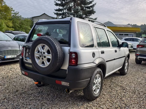 Land Rover Freelander 2.0 TD4 82 kW 4x4 - foto 18