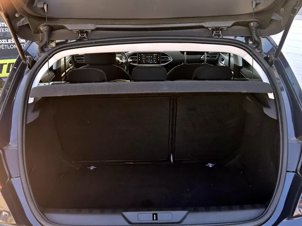 Peugeot 308 bHDi ČR, *SERV.KNÍŽKA* - foto 13