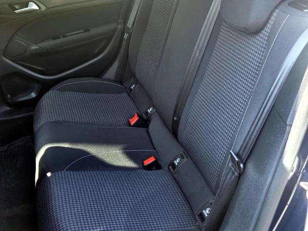Peugeot 308 bHDi ČR, *SERV.KNÍŽKA* - foto 18