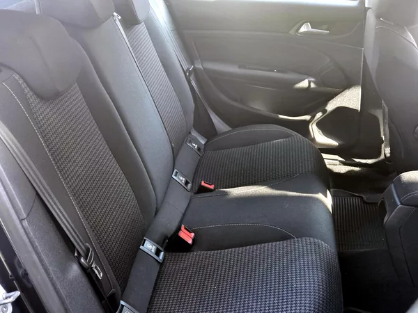 Peugeot 308 bHDi ČR, *SERV.KNÍŽKA* - foto 21