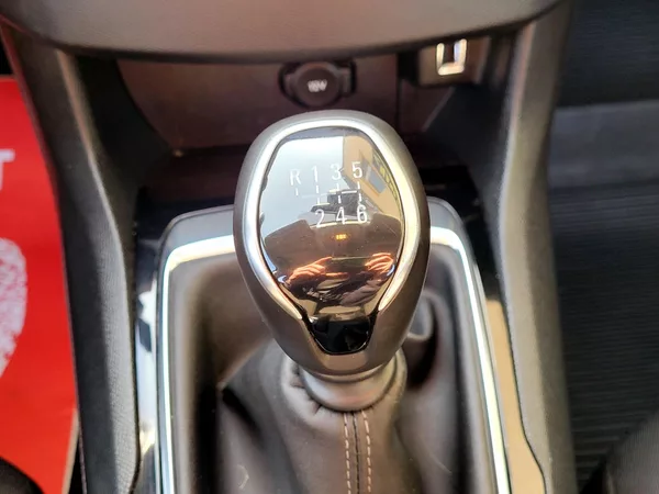 Peugeot 308 bHDi ČR, *SERV.KNÍŽKA* - foto 31