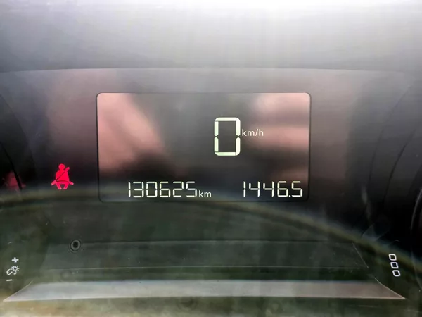 Peugeot 308 bHDi ČR, *SERV.KNÍŽKA* - foto 37