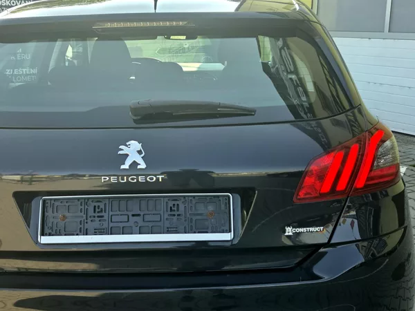 Peugeot 308 bHDi ČR, *SERV.KNÍŽKA* - foto 40