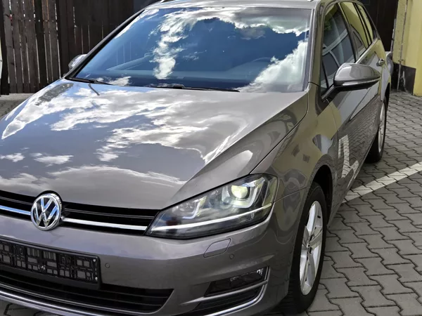 Volkswagen Golf 1,4TSi Highline 92kW, SERV.KN - foto 3