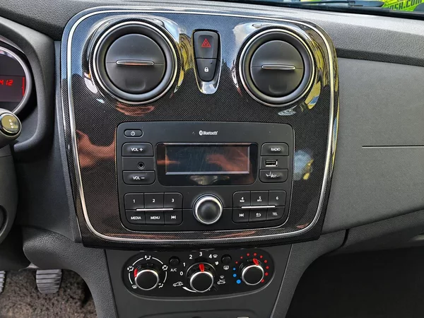 Dacia Sandero 1.0 TCe *LPG*74kW*PŮVOD ČR* - foto 9