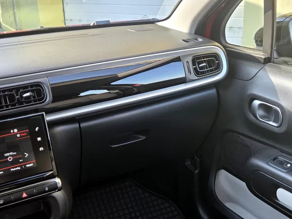 Citroën C3 83k Feel PACK, SERV.KNIHA - foto 27