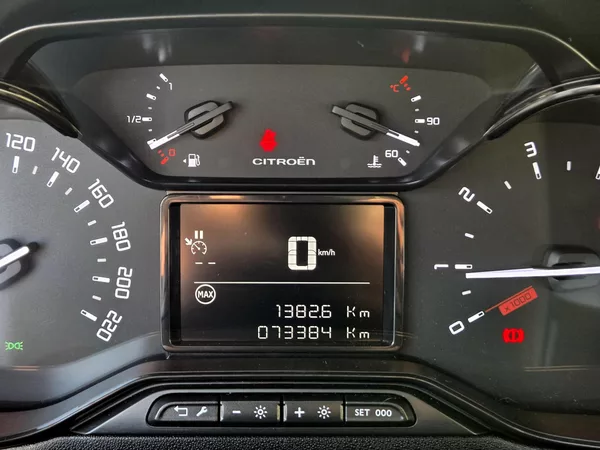 Citroën C3 83k Feel PACK, SERV.KNIHA - foto 35