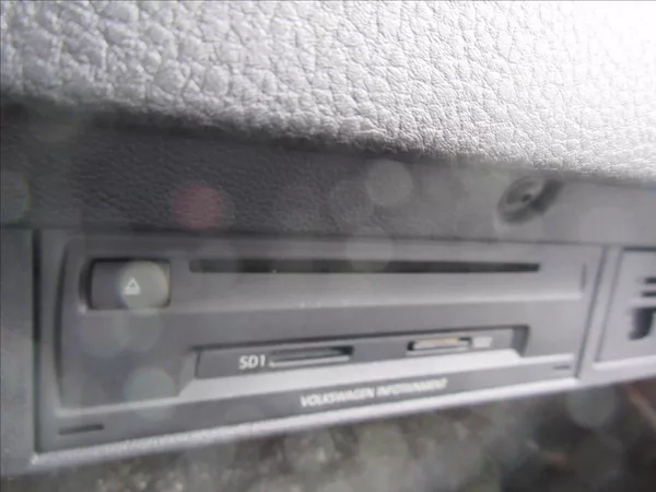 Volkswagen Golf 1,6 TDI Edice Lounge - foto 11