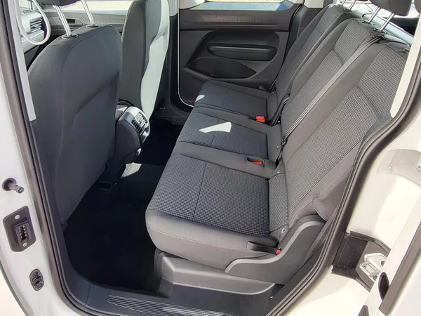 Volkswagen Caddy Trend 1,5 TSI 85KW-nové - foto 20