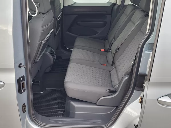 Volkswagen Caddy Life 1,5 TSI 85KW - foto 8