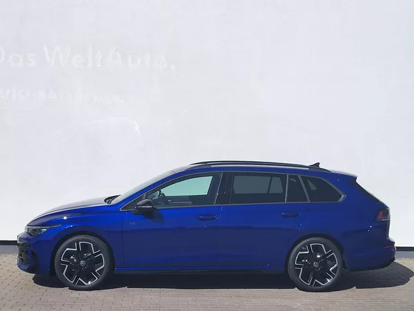 Volkswagen Golf Variant R-Line People 1,5 eTSI-nové - foto 3