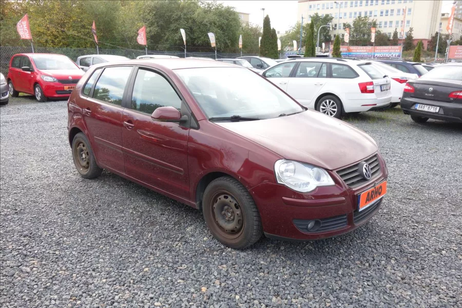 Volkswagen Polo 1,2 i, ČR, SERV.KN., COMFORT.