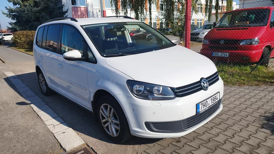 Volkswagen Touran 1.4TSI,volat-608 081 843