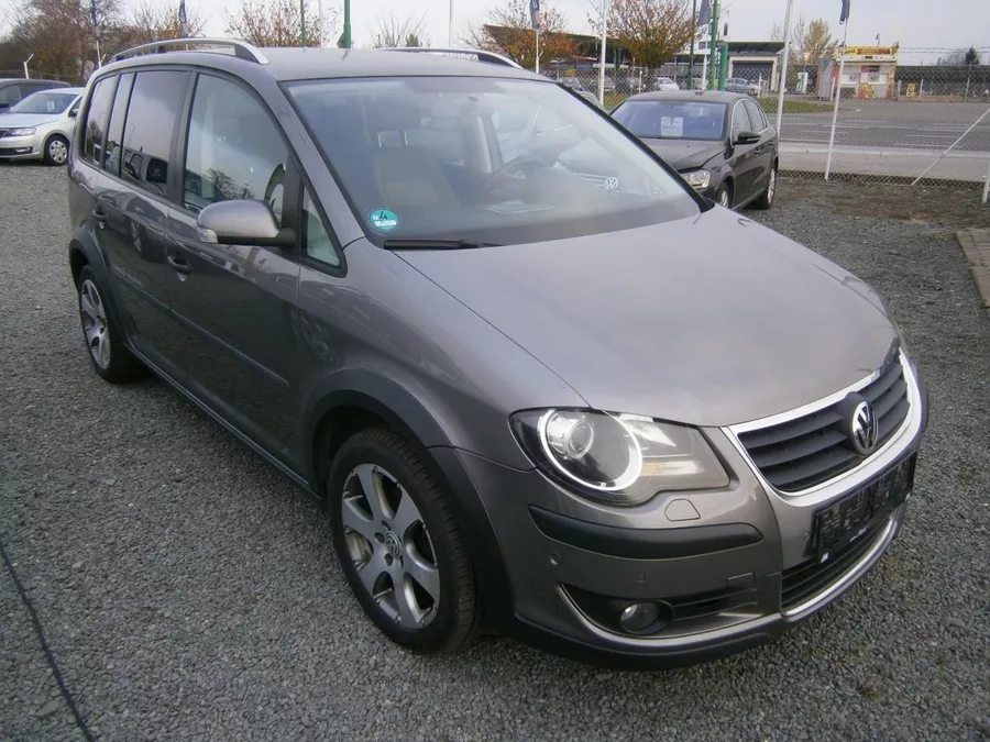 Volkswagen Touran Cross 1.4TSi,2x kola