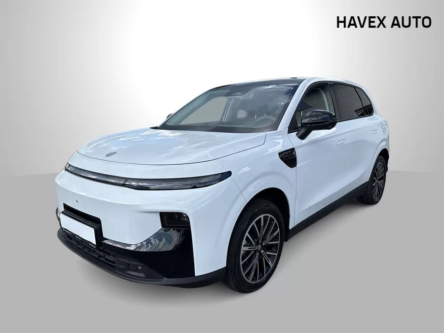 Leapmotor B10 DESIGN HYBRID EV