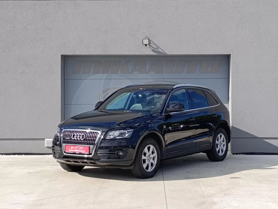 Audi Q5 2.0TDI QUATTRO S-LINE ČR