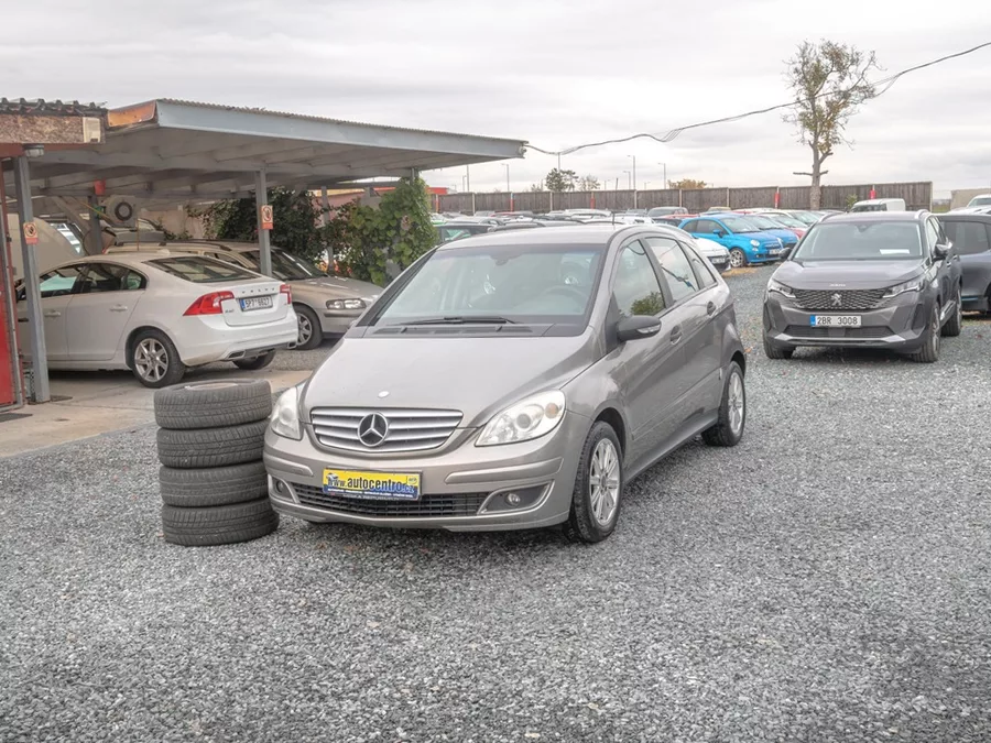 Mercedes-Benz Třídy B 200 100KW – 2x KOLA