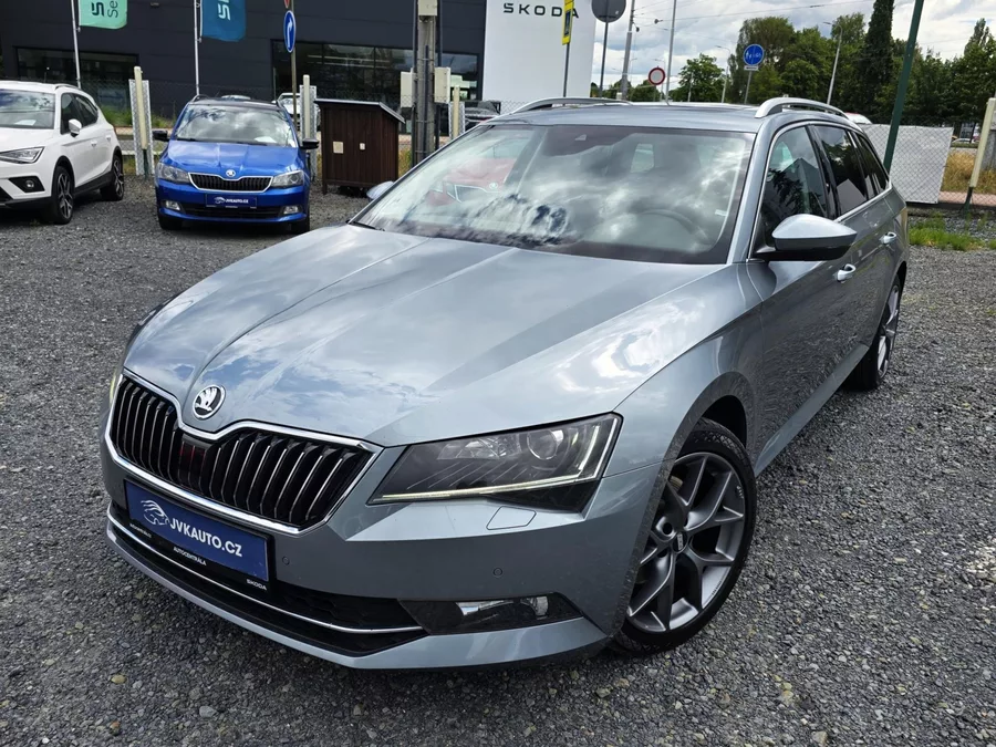 Škoda Superb 140KW DSG WEBASTO PANORAMA