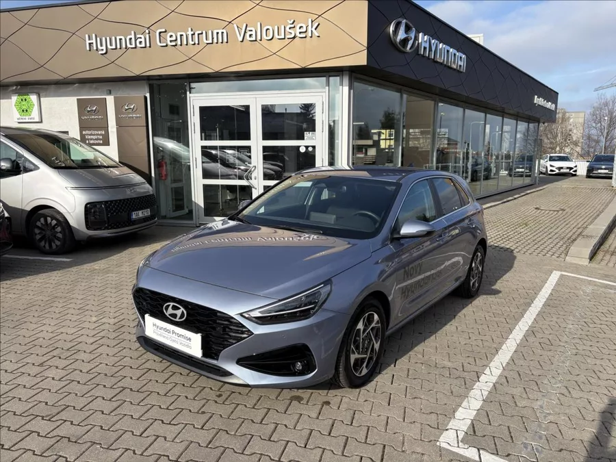 Hyundai i30 1,5 i CVVT hatchback STYLE