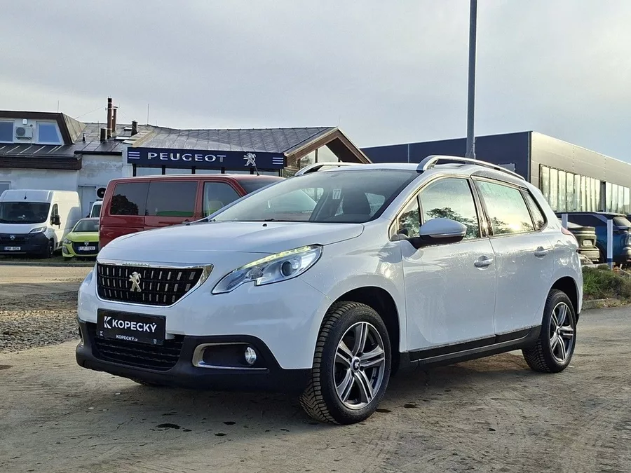 Peugeot 2008 1,2 PT 110k M5 2.MAJ