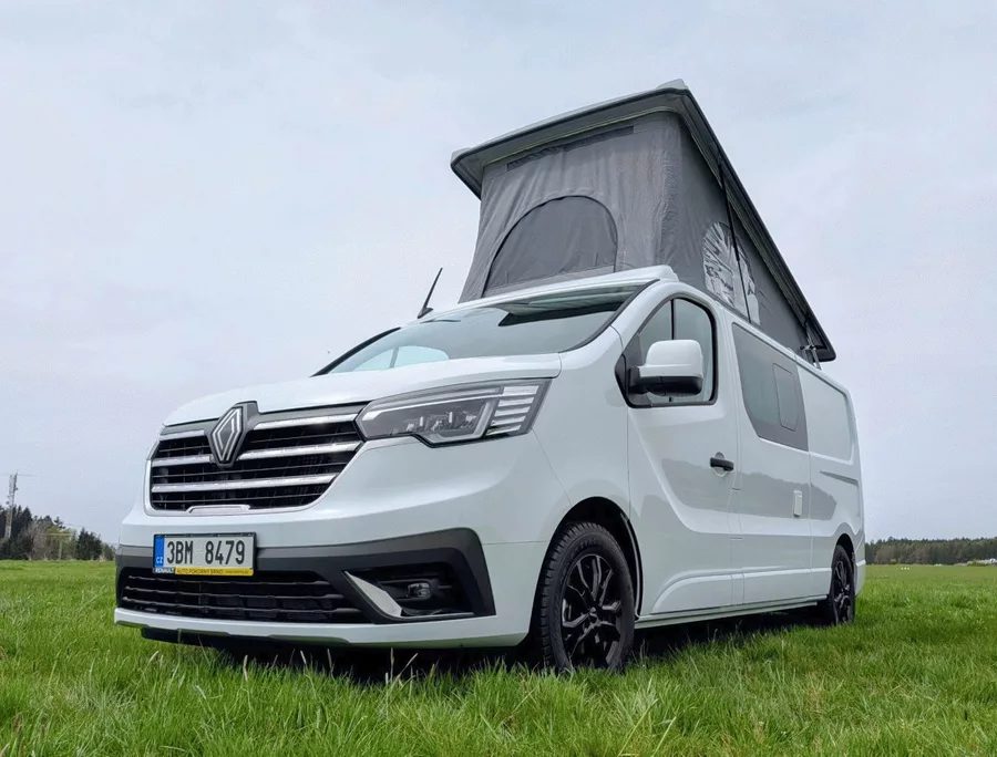 Renault Trafic Long Weekend by KRS