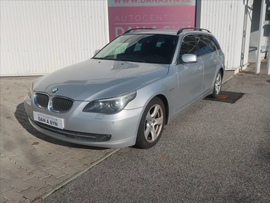 BMW Řada 5 3,0 d, CZ původ, serv.kniha