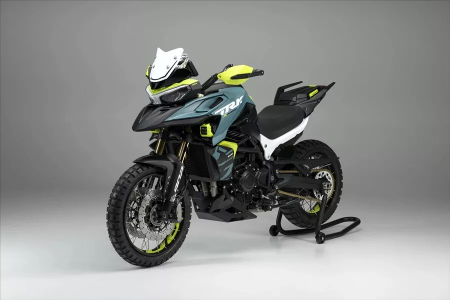 Benelli TRK 902 XPLORER SKLADEM 0,9