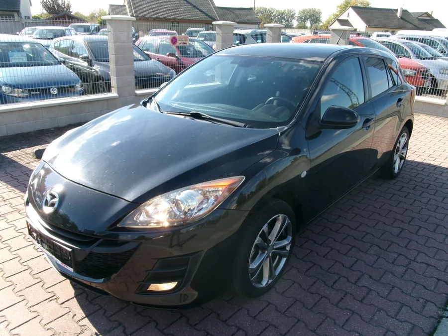 Mazda 3 1,6 16V AUTOKLIMA 90th EDITION