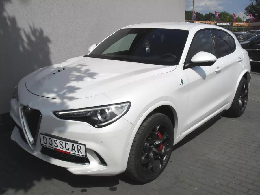 Alfa Romeo Stelvio 2,9 Bi-Turbo V6 Quadrifoglio
