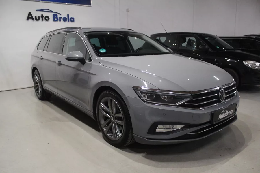Volkswagen Passat R-Line 110kW,Webasto,360,Tažné