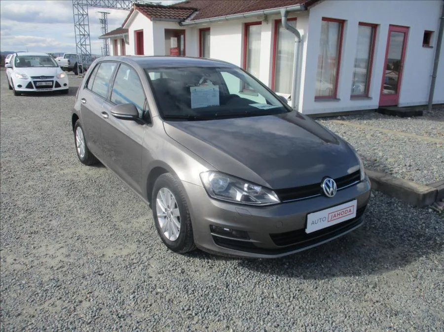 Volkswagen Golf 1,2 TSi,aut.klima.serv.kn.
